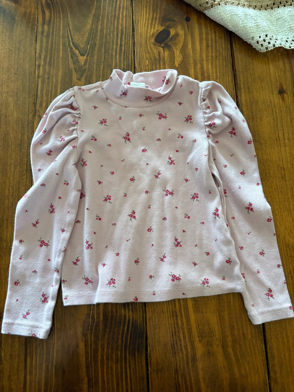 Light Pink Floral Puff-Sleeve Top